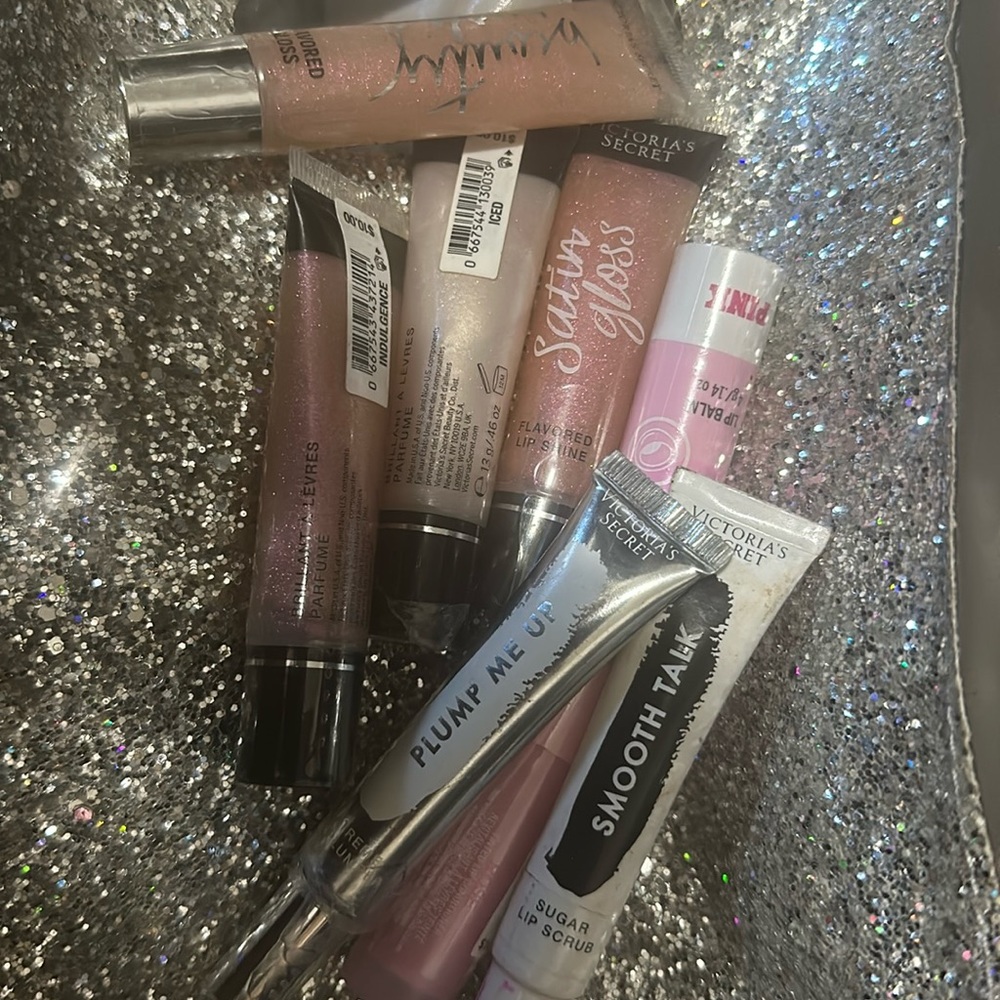 VS PINK Lip Care